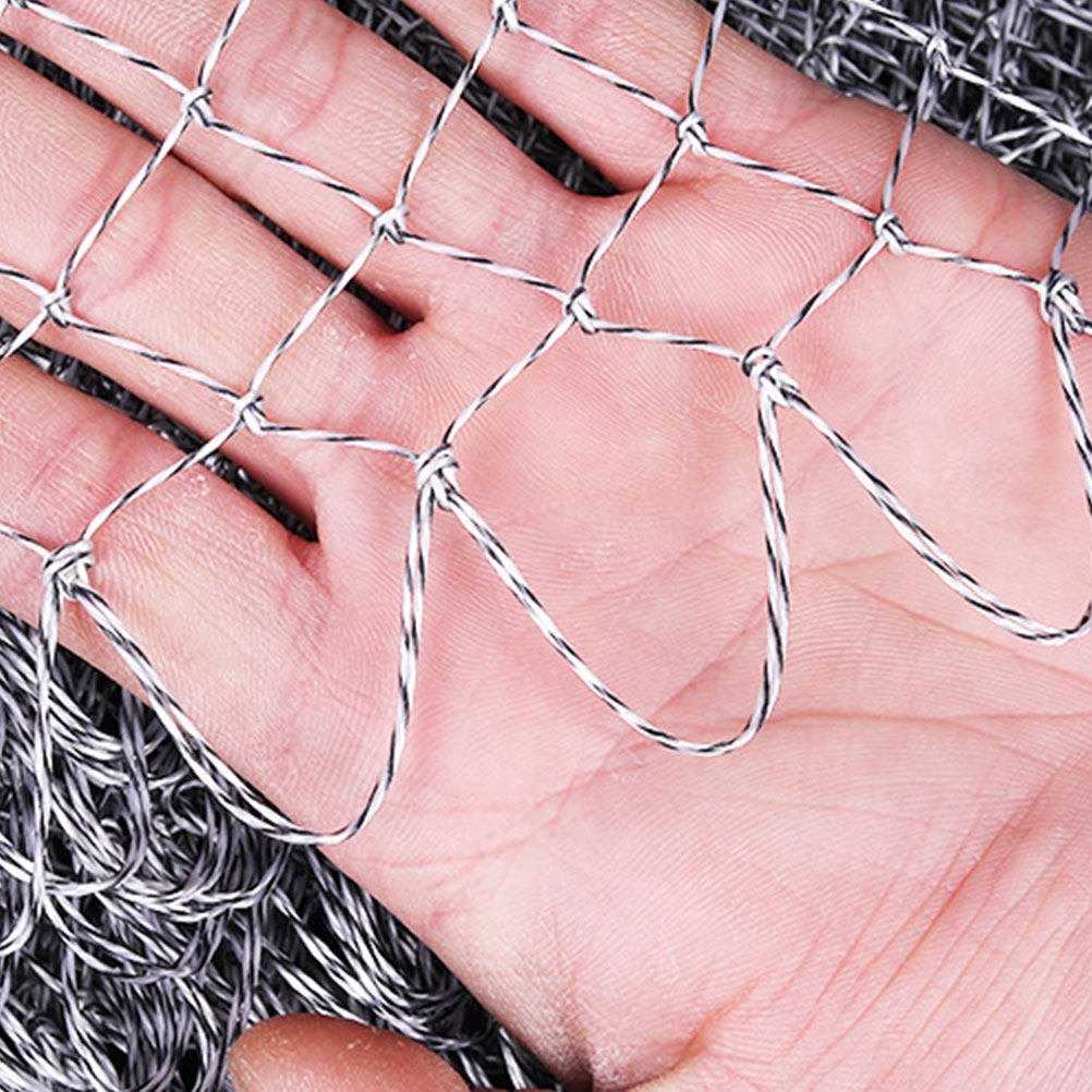 シルバーグレーの柔らかい素材を使用した釣り網。小さな網目で、 - Aquarium Fish Net Small のレビューと価格